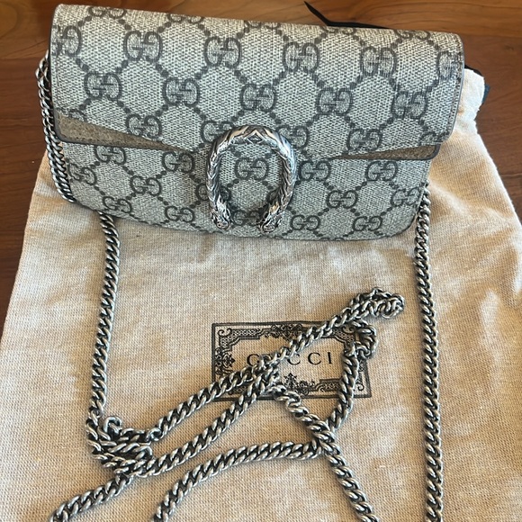 Gucci Dionysus GG super mini bag - Picture 8 of 16